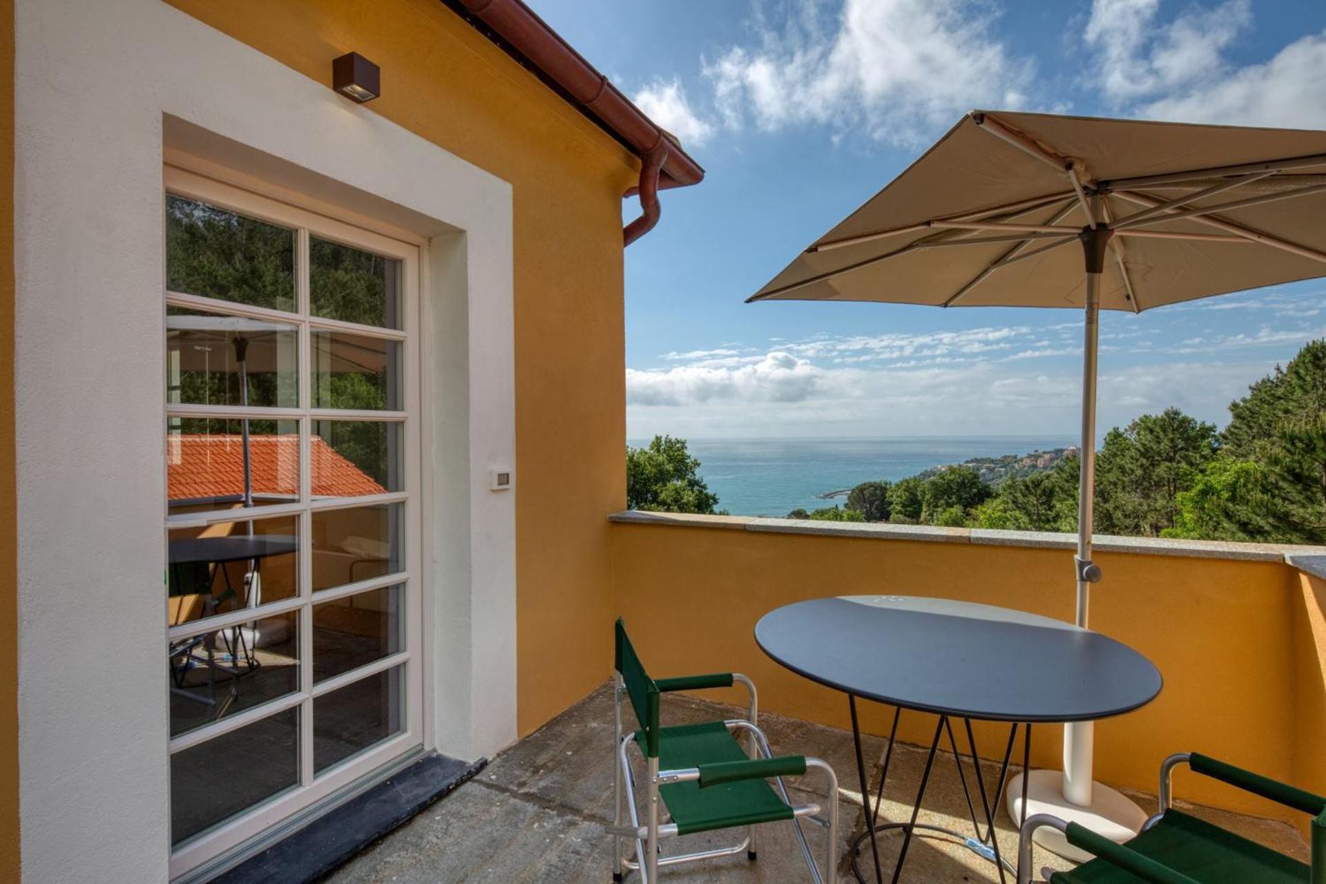 Mirandola Suites Arenzano Luaran gambar